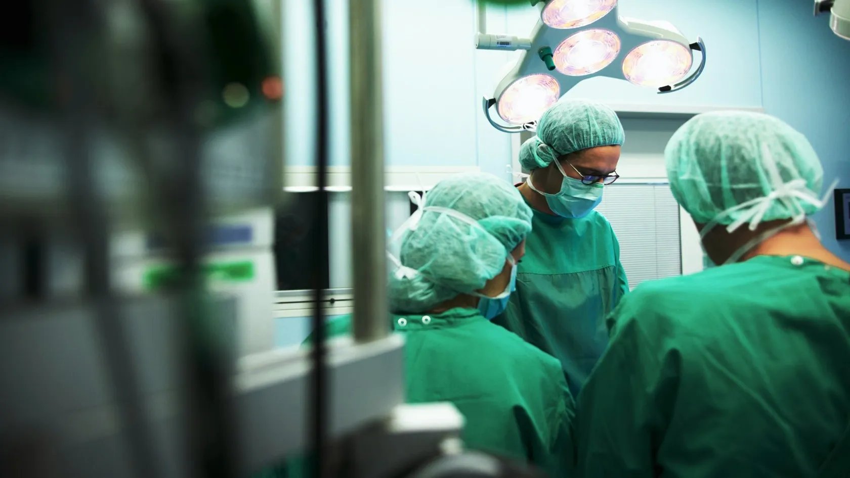 Transplant ICU (Post-Transplant Intensive Care)