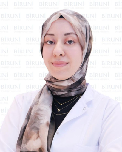 Dietitian İrem Berra ÇİNBAŞI