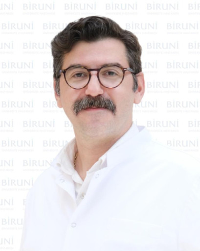 Op. Dr. Nadi Nazım ÖZTÜRK