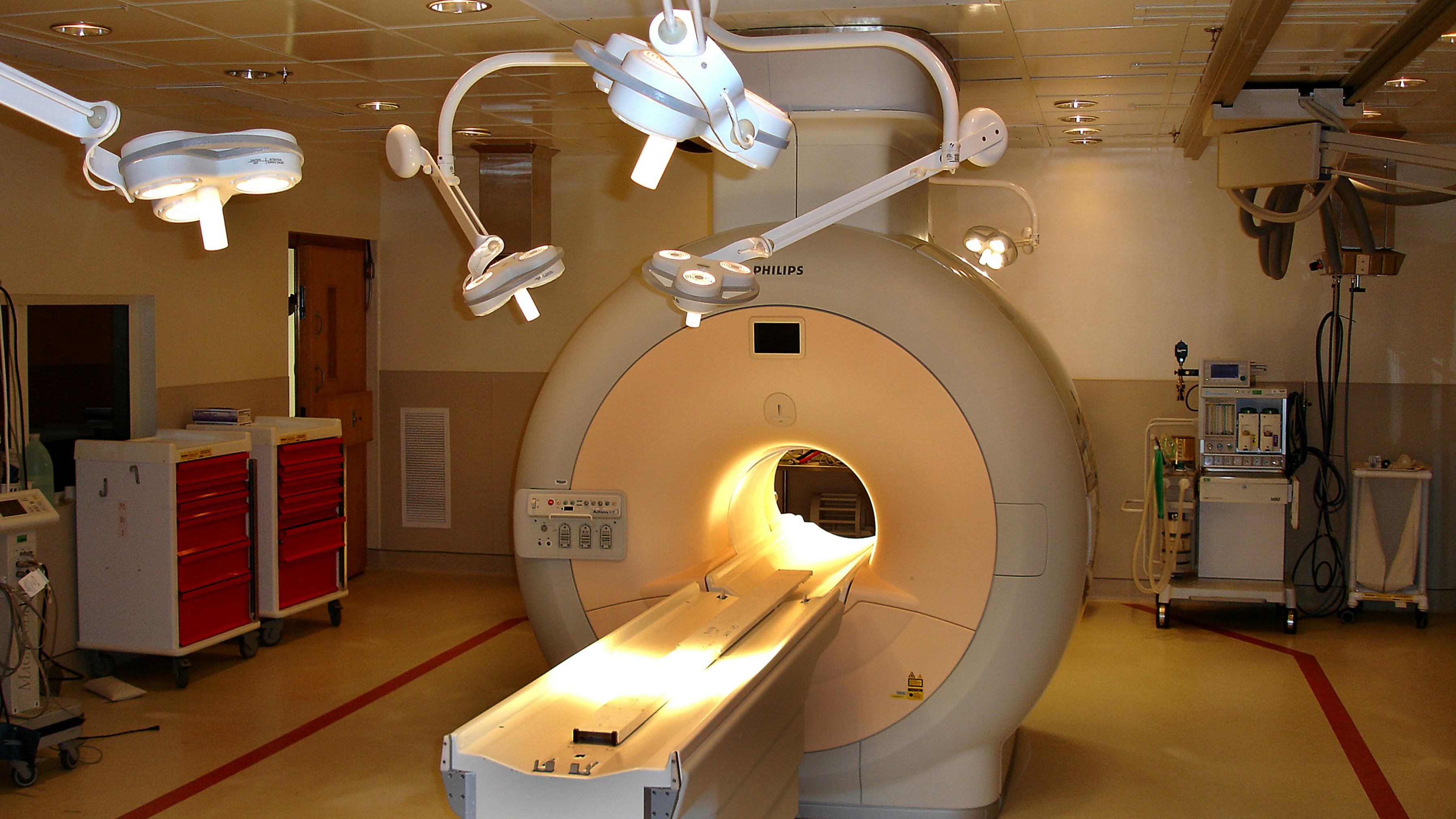 Nuclear Medicine & Theranostics Center