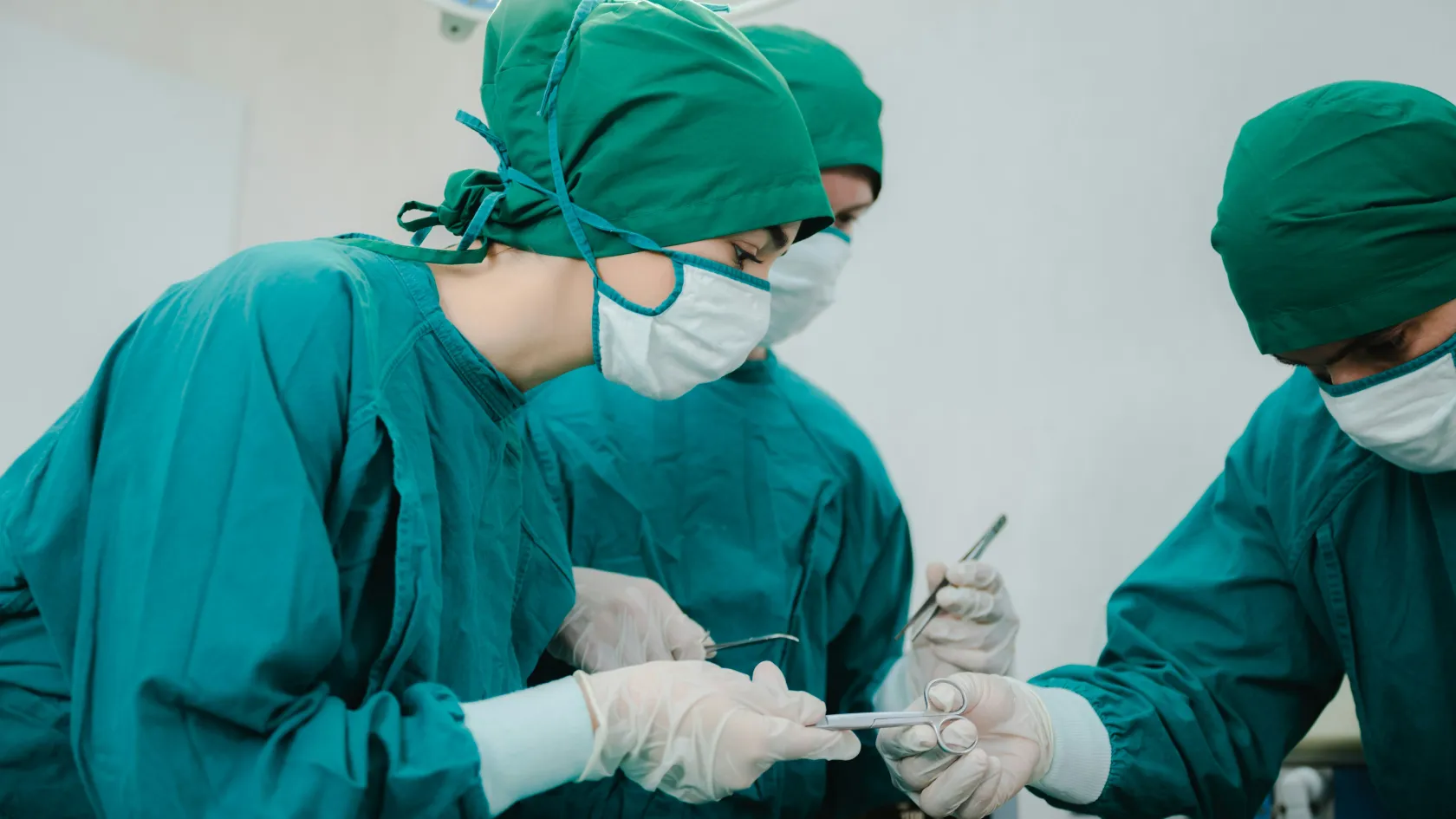 Labiaplasty Surgery - Labia Reduction Surgery